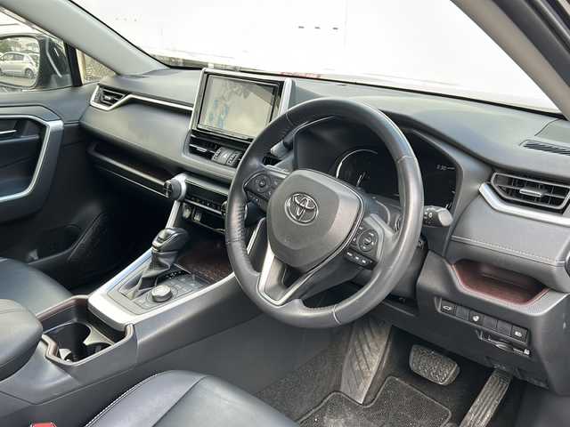 トヨタ ＲＡＶ４ G Zパッケージ 福島県 2020(令2)年 7.5万km アティチュードブラックマイカ トヨタセーフティセンス/・衝突被害軽減ブレーキ/・オートハイビーム/・車線逸脱警報装置/・レーダークルーズコントロール/・ロードサインアシスト/・プロアクティブドライビングアシスト/純正ナビゲーション/・型番：NSZT-Y68T/・フルセグTV/BT/SD/DVD/CD/FM/AM/・バックカメラ/・ビルトインETC2.0/前後ドライブレコーダー/・型番：ZDR610D/電動リアゲート/レザーシート/・D席パワーシート/・D席メモリーシート/・D+N席シートヒーター/革張りステアリング/・ステアリングスイッチ/・ステアリングヒーター/電子パーキング/・オートブレーキホールド/ダウンヒルアシストコントロール/電動格納ミラー/・ウィンカーミラー/プッシュスタート/・スマートキー/・スペアキー1本/LEDヘッドライト/・フォグランプ/・オートライト/純正ドアバイザー/純正フロアマット