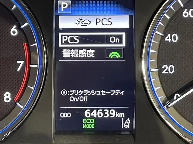 トヨタ ハリアー プレミアム 愛知県 2019(令1)年 6.5万km ブラック 純正9インチナビ　/Bluetooth/TV/CD/SDREC/サンルーフ　/アダプティブコントロールクルーズ　/ビルトインETC　/ドライブレコーダー　/オートブレーキホールド/パワーシート　/ハーフレザー　/衝突被害軽減システム　/レーンキープアシスト/コーナーセンサー/横滑り防止システム　/オートLEDヘッドライト/オートマチックハイビーム/フォグランプ