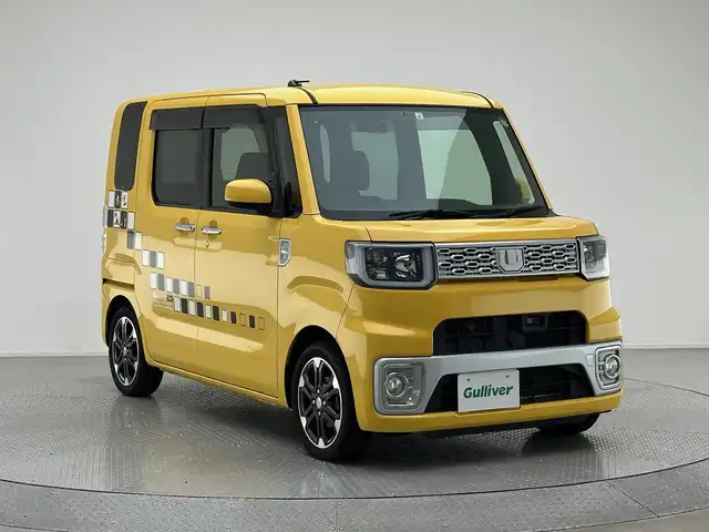 ダイハツ ウェイク G SA 兵庫県 2015(平27)年 4.3万km フェスタイエロー 純正SDナビ(CD/DVD/SD/Bluetooth/フルセグ)/両側パワースライドドア/Bカメラ/LEDヘッドライト/フォグライト/純正15インチアルミホイール/純正ラバーマット/スマートキー/スペアキー/ターボ過給機/オートライト/HDMI/アイドリングストップ/ETC