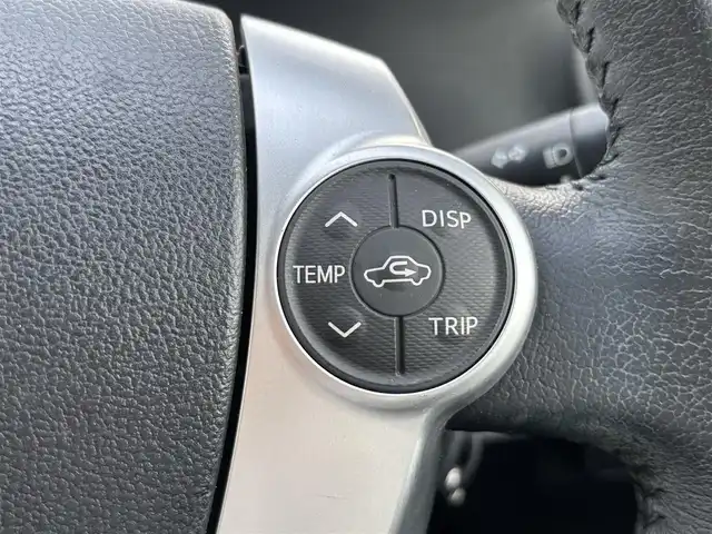 トヨタ アクア S 宮城県 2015(平27)年 6.9万km スーパーレッドⅤ 登録時走行距離68717km/純正SDナビ/AM・FM・Bluetooth・CD・DS・フルセグTV/バックカメラ/レーンキープアシスト/横滑り防止装置/フォグランプ/電動格納ミラー/ヘッドライトレベライザー/カーテンエアバッグ/ウインカーミラー/純正アルミホイール/純正フロアマット/後席ISOFIX/EVモード/ECOモード