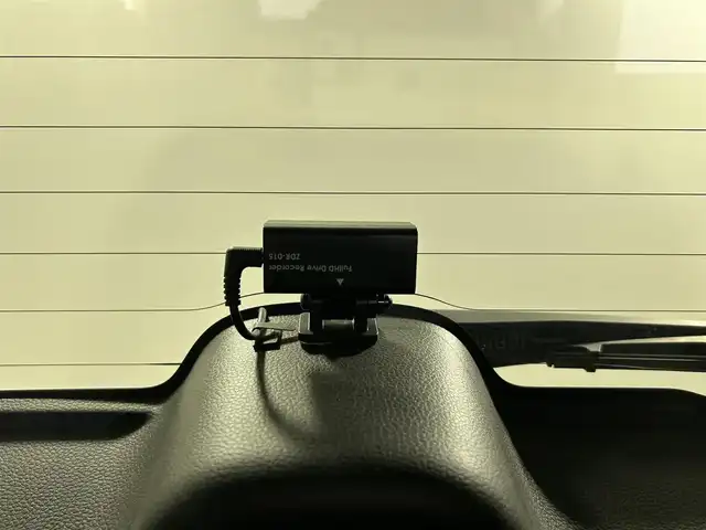 ホンダ Ｎ ＢＯＸ カスタム G L ホンダセンシング 佐賀県 2019(平31)年 2.3万km プレミアムグラマラスブロンズP CARROZZERIA製8インチSDナビ/Bluetooth接続　CD　DVD再生/フルセグテレビ/衝突軽減システム/ホンダセンシング/クルーズコントロール追従有り/バックカメラ/片側パワースライドドア/ドライブレコーダー前後/チップアップシート/ビルトインETC/ABS/横滑り防止装置/LEDヘッドライト/ABS/横滑り防止装置/レーンアシスト/オートライト/純正フロアマット/純正アルミホイール