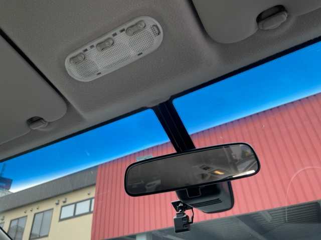 日産 セレナ ハイウェイS G S HV Aセーフ 神奈川県 2014(平26)年 13.3万km ブリリアントホワイトパール 純正SDナビ		/・DTV/CD/DVD/REC/BT	/アドバンスドセーフティパッケージ/・アランドビューモニター/・踏み間違い衝突防止アシスト/・ふらつき警報/エマージェンシーブレーキ/車線逸脱警報/コーナーセンサー	/ハーフレザーシート/ビルトインETC	/クルーズコントロール	/両側パワースライドドア	/純正16インチAW		/オートライト/純正LEDヘッドライト			/プッシュEgスタート/ストップ/インテリジェントキー×2	/革巻きステアリング			/ドアバイザー/純正フロアマット