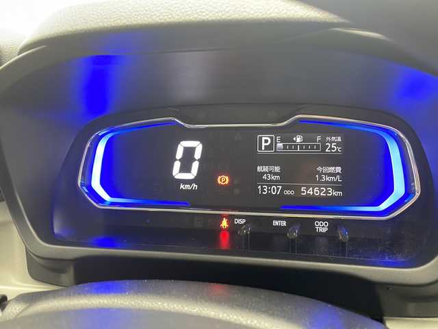 ダイハツ ミラ イース X SAⅢ 沖縄県 2021(令3)年 5.5万km ブライトシルバーメタリック 純正オーディオ　/（ＣＤ　ＡＵＸ）　/ＥＴＣ　/前後コーナーセンサー　/アイドリングストップ　/電動格納ミラー　/ドアバイザー　/ＬＥＤヘッドライト　/オートライト　/純正フロアマット　/ヘッドライトレベライザー