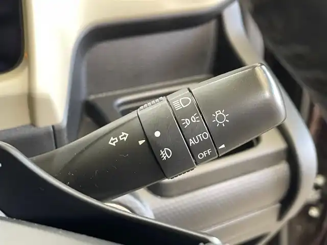 スズキ クロスビー HYBRID MZ 岩手県 2018(平30)年 6.8万km クラッシーブラウンメタリック/ホワイト 2トーンルーフ ４WD/ターボ/全方位モニター/デュアルセンサーブレーキサポート/車線逸脱警報/リヤパーキングセンサー/クルーズコントロール/オートハイビーム/ヒルディセントコントロール/グリップコントロール/横滑り防止装置/アイドリングストップ/シートヒーター/純正ナビ/ETC/LEDヘッドライト/LEDフォグランプ/純正16インチアルミホイール