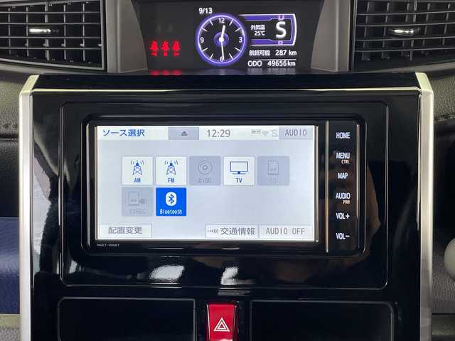トヨタ ルーミー カスタムG 栃木県 2019(令1)年 5万km パールホワイトⅢ ＳＤナビ/（ＣＤ／ＤＶＤ／Bluetooth/フルセグTV）/バックカメラ/スマートアシスト/ETC/両側パワースライドドア/ステアリングスイッチ/オートライト/LEDヘッドライト/横滑り防止装置/フォグランプ/スマートキー/プッシュスタート/アイドリングストップ/ステアリングスイッチ/革巻きステアリング/電動格納ミラー/純正アルミホイール/純正フロアマット