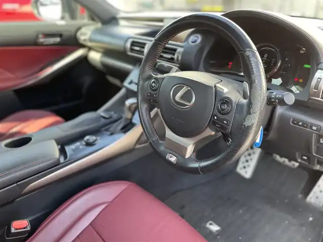 レクサス ＩＳ 300h Fスポーツ 宮崎県 2013(平25)年 10.1万km スターライトブラックガラスフレーク 純正SDナビ/（CD/DVD/Am/FM/BT)/フルセグTV/バックカメラ/クルーズコントロール/パドルシフト/D席/N席パワーシート/D席/N席シートヒーター/ハーフレザーシート/サンルーフ/ドライブレコーダー/ビルトインETC