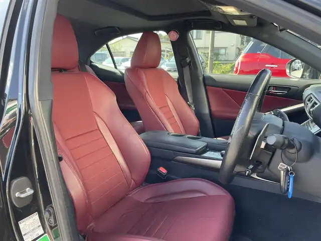 レクサス ＩＳ 300h Fスポーツ 宮崎県 2013(平25)年 10.1万km スターライトブラックガラスフレーク 純正SDナビ/（CD/DVD/Am/FM/BT)/フルセグTV/バックカメラ/クルーズコントロール/パドルシフト/D席/N席パワーシート/D席/N席シートヒーター/ハーフレザーシート/サンルーフ/ドライブレコーダー/ビルトインETC