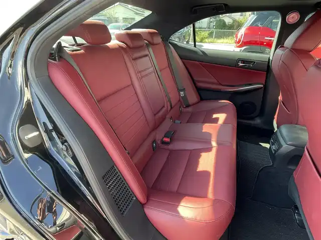 レクサス ＩＳ 300h Fスポーツ 宮崎県 2013(平25)年 10.1万km スターライトブラックガラスフレーク 純正SDナビ/（CD/DVD/Am/FM/BT)/フルセグTV/バックカメラ/クルーズコントロール/パドルシフト/D席/N席パワーシート/D席/N席シートヒーター/ハーフレザーシート/サンルーフ/ドライブレコーダー/ビルトインETC