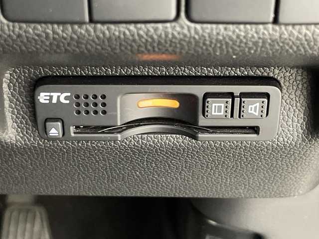 ホンダ フリード ハイブリット EX 群馬県 2017(平29)年 7.6万km クリスタルブラックパール 純正7インチナビ/・フルセグTV/AM/FM/Bluetooth/CD/DVD/=======/純正７インチナビ　両側パワースライドドア　クルーズコントロール　ハーフレザーシート　シートヒーター　コーナーセンサー　レーンキープアシスト　衝突軽減　横滑り防止　ＥＴＣ　純正ドラレコ　禁煙車