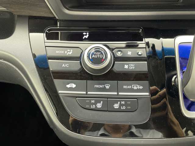 ホンダ フリード ハイブリット EX 群馬県 2017(平29)年 7.6万km クリスタルブラックパール 純正7インチナビ/・フルセグTV/AM/FM/Bluetooth/CD/DVD/=======/純正７インチナビ　両側パワースライドドア　クルーズコントロール　ハーフレザーシート　シートヒーター　コーナーセンサー　レーンキープアシスト　衝突軽減　横滑り防止　ＥＴＣ　純正ドラレコ　禁煙車