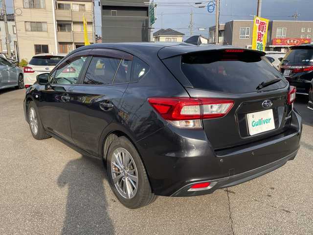 スバル インプレッサ スポーツ 1．6i－Lアイサイト 石川県 2017(平29)年 7.5万km ダークグレーメタリック 社外メモリーナビ　ワンセグＴＶ　レーダークルーズ　ＥＴＣ　純正アルミホイール　スマートキー　プッシュスタート　電動ミラー　アイドリングストップ　ドライブレコーダー
