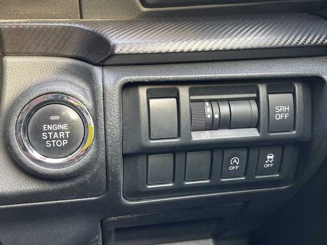 スバル インプレッサ スポーツ 1．6i－Lアイサイト 石川県 2017(平29)年 7.5万km ダークグレーメタリック 社外メモリーナビ　ワンセグＴＶ　レーダークルーズ　ＥＴＣ　純正アルミホイール　スマートキー　プッシュスタート　電動ミラー　アイドリングストップ　ドライブレコーダー