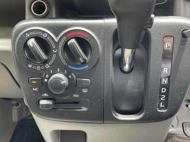 スズキ エブリイ PC 大分県 2020(令2)年 5.1万km クールカーキPM 社外フロント リアバンパー/2インチリフトアップ/社外足回り/両側スライドドア/社外ナビ/地デジ/DVD/社外ETC/社外ドラレコ/社外12インチアルミホイール/純正フロアマット