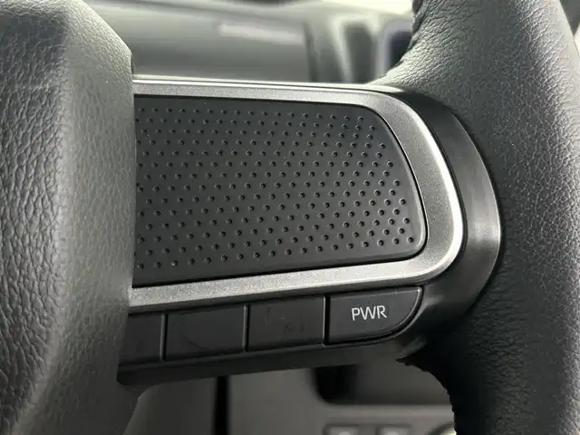 ダイハツ タント カスタム RS 埼玉県 2023(令5)年 1.4万km シャイニングホワイトパール 純正ナビ　Ｂｌｕｅｔｏｏｔｈ　バックカメラ　両側パワースライドドア ウェルカムオープン ハーフレザーシート シートヒーター ドライブレコーダー スペアキー アイドリングストップ ETC