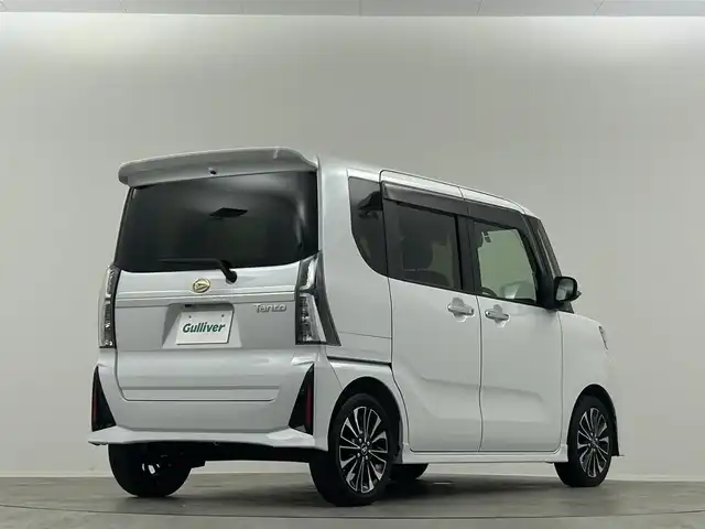 ダイハツ タント カスタム RS 埼玉県 2023(令5)年 1.4万km シャイニングホワイトパール 純正ナビ　Ｂｌｕｅｔｏｏｔｈ　バックカメラ　両側パワースライドドア ウェルカムオープン ハーフレザーシート シートヒーター ドライブレコーダー スペアキー アイドリングストップ ETC