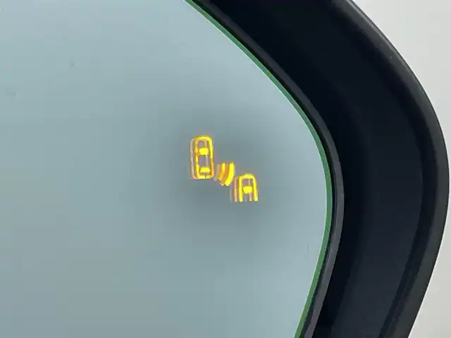 トヨタ Ｃ－ＨＲ ハイブリッド 1．8G 熊本県 2017(平29)年 6.5万km ブラックマイカ モデリスタエアロ【前・横・後】/純正9インチSDナビ（NSZT-Y66T）/【CD/DVD/BT/フルセグ】　/レーダークルーズコントロール　/シートヒーター前席　/ＥＴＣ　/バックカメラ　/ドライブレコーダー/ブラインドスポットモニター/コーナーセンサー前後/スペアキー×1/LEDヘッドライト/オートライト/オートハイビーム/オートブレーキホールド/ISOFIX/ステアリングスイッチ/ドアバイザー/アイドリングストップ/新車保証書/取扱説明書/スペアキー×1