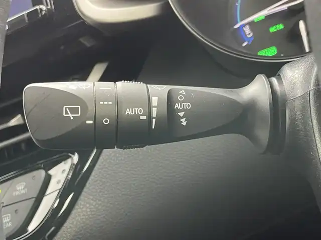 トヨタ Ｃ－ＨＲ ハイブリッド 1．8G 熊本県 2017(平29)年 6.5万km ブラックマイカ モデリスタエアロ【前・横・後】/純正9インチSDナビ（NSZT-Y66T）/【CD/DVD/BT/フルセグ】　/レーダークルーズコントロール　/シートヒーター前席　/ＥＴＣ　/バックカメラ　/ドライブレコーダー/ブラインドスポットモニター/コーナーセンサー前後/スペアキー×1/LEDヘッドライト/オートライト/オートハイビーム/オートブレーキホールド/ISOFIX/ステアリングスイッチ/ドアバイザー/アイドリングストップ/新車保証書/取扱説明書/スペアキー×1