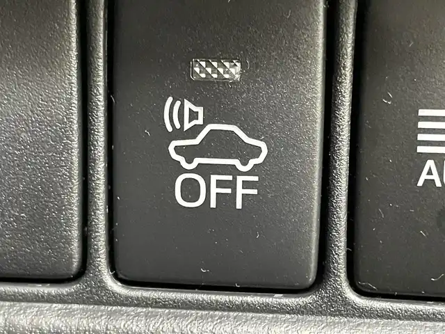 トヨタ Ｃ－ＨＲ ハイブリッド 1．8G 熊本県 2017(平29)年 6.5万km ブラックマイカ モデリスタエアロ【前・横・後】/純正9インチSDナビ（NSZT-Y66T）/【CD/DVD/BT/フルセグ】　/レーダークルーズコントロール　/シートヒーター前席　/ＥＴＣ　/バックカメラ　/ドライブレコーダー/ブラインドスポットモニター/コーナーセンサー前後/スペアキー×1/LEDヘッドライト/オートライト/オートハイビーム/オートブレーキホールド/ISOFIX/ステアリングスイッチ/ドアバイザー/アイドリングストップ/新車保証書/取扱説明書/スペアキー×1