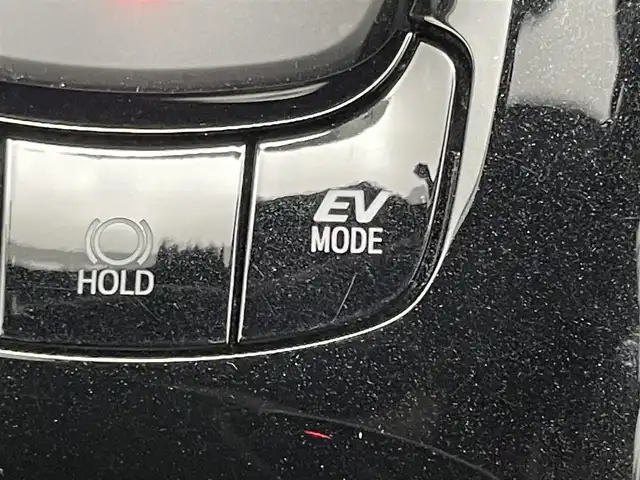 トヨタ Ｃ－ＨＲ ハイブリッド 1．8G 熊本県 2017(平29)年 6.5万km ブラックマイカ モデリスタエアロ【前・横・後】/純正9インチSDナビ（NSZT-Y66T）/【CD/DVD/BT/フルセグ】　/レーダークルーズコントロール　/シートヒーター前席　/ＥＴＣ　/バックカメラ　/ドライブレコーダー/ブラインドスポットモニター/コーナーセンサー前後/スペアキー×1/LEDヘッドライト/オートライト/オートハイビーム/オートブレーキホールド/ISOFIX/ステアリングスイッチ/ドアバイザー/アイドリングストップ/新車保証書/取扱説明書/スペアキー×1