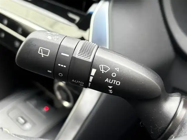 トヨタ ハリアー Z 愛知県 2021(令3)年 4.3万km ホワイトパールクリスタルシャイン ＪＢＬサウンド　１２．３インチナビ　フルセグＴＶ　TVキャンセラー　スマホ連携　Ｂｌｕｅｔｏｏｔｈ　ＵＳＢ接続　バックカメラ　ビルトインＥＴＣ２．０　デジタルインナーミラー　前後ドライブレコーダー　パワーバックドア