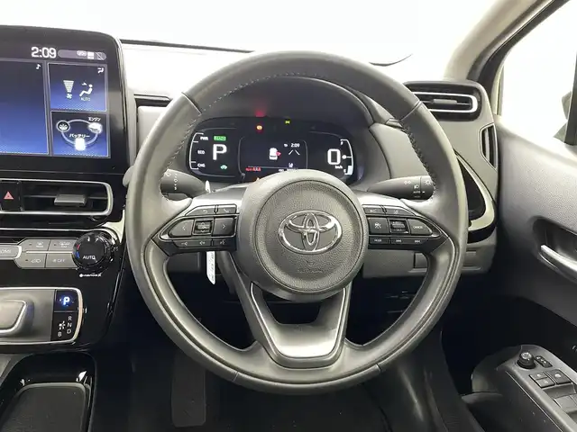 トヨタ アクア G 熊本県 2022(令4)年 3.1万km ブラックマイカ 純正ディスプレイオーディオ　/バックカメラ　/ビルトインＥＴＣ　/レーダークルーズコントロール　/前後クリアランスソナー　/衝突軽減ブレーキ　/レーンキープアシスト　/横滑り防止　/純正フロアマット　/純正１５インチＡＷ/オートライト/オートマチックハイビーム/LEDヘッドライト/スマートキー/プッシュスタート