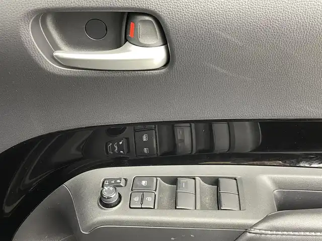 トヨタ アクア G 熊本県 2022(令4)年 3.1万km ブラックマイカ 純正ディスプレイオーディオ　/バックカメラ　/ビルトインＥＴＣ　/レーダークルーズコントロール　/前後クリアランスソナー　/衝突軽減ブレーキ　/レーンキープアシスト　/横滑り防止　/純正フロアマット　/純正１５インチＡＷ/オートライト/オートマチックハイビーム/LEDヘッドライト/スマートキー/プッシュスタート