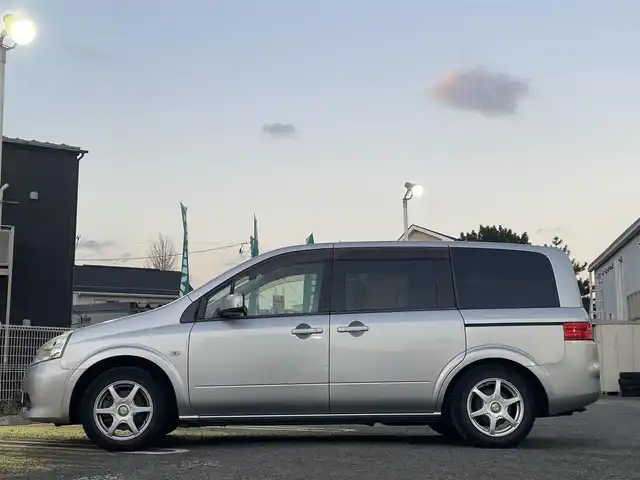 日産 ラフェスタ 20G 宮城県 2009(平21)年 7.8万km ダイヤモンドシルバー ワンオーナー/純正ナビ（CD戻り不良）/サンルーフ/バックカメラ/左パワースライドドア/オートライト/スペアキー×1　/純正ドアバイザー/純正ETC/純正フロアカーペット　/鉄チンサマータイヤ溝無し/(195/60R15)