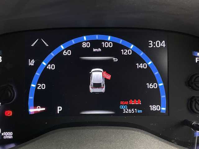 トヨタ ヤリスクロス Z 鹿児島県 2020(令2)年 3.3万km ホワイトパールクリスタルシャイン 純正ディスプレイオーディオ/(Bluetooth/USB/AM/FM)/パノラミックビューモニター/トヨタセーフティセンス/・プリクラッシュセーフティ/・レーントレーシングアシスト/・レーンディパーチャーアラート/・レーダークルーズコントロール/・オートマチックハイビーム/・ロードサインアシスト/パーキングサポートブレーキ/前席シートヒーター/運転席パワーシート/ブラインドスポットモニター/前後ドライブレコーダー/前後コーナーセンサー/純正フロアマット/純正ＡＷ18インチ/ＬＥＤヘッドライト/スマートキー