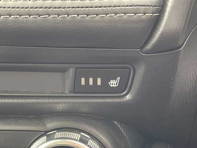 マツダ デミオ 15Sツーリング 愛知県 2018(平30)年 2.4万km マシーングレープレミアムM 純正ナビ　SDカードなし/全方位カメラ/クルーズコントロール/シートヒーター/バックカメラ/ヘッドアップディスプレイ/コーナーセンサー/純正アルミホイール/ブラインドスポットモニター/LEDヘッドライト/オートマチックハイビーム/ドライブレコーダー/ETC/ワンセグ/CD DVD/Bluetooth/ステアリングスイッチ/スマートキー/プッシュスタート