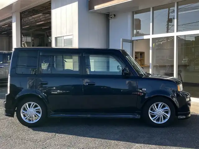 トヨタ ｂＢ S Xバージョン 山口県 2004(平16)年 11.2万km ダークブルーマイカ 社外メモリーナビ/＆フルセグTV/純正フロアマット/ドアバイザー/純正HIDライト/純正フォグランプ/純正15インチアルミ