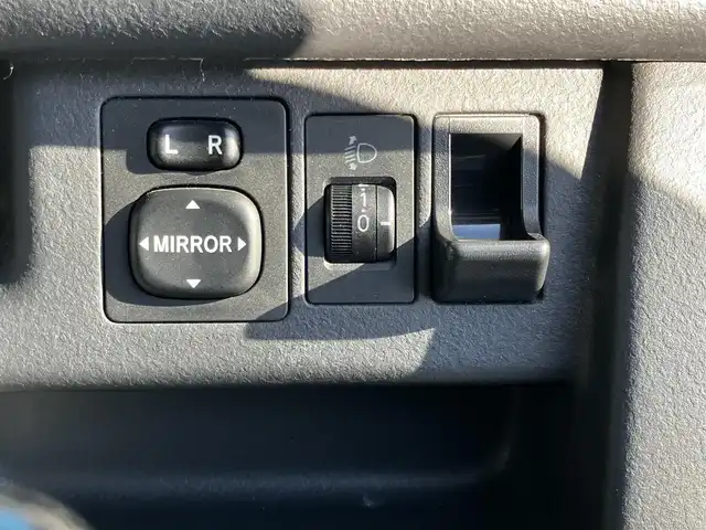 トヨタ ｂＢ S Xバージョン 山口県 2004(平16)年 11.2万km ダークブルーマイカ 社外メモリーナビ/＆フルセグTV/純正フロアマット/ドアバイザー/純正HIDライト/純正フォグランプ/純正15インチアルミ