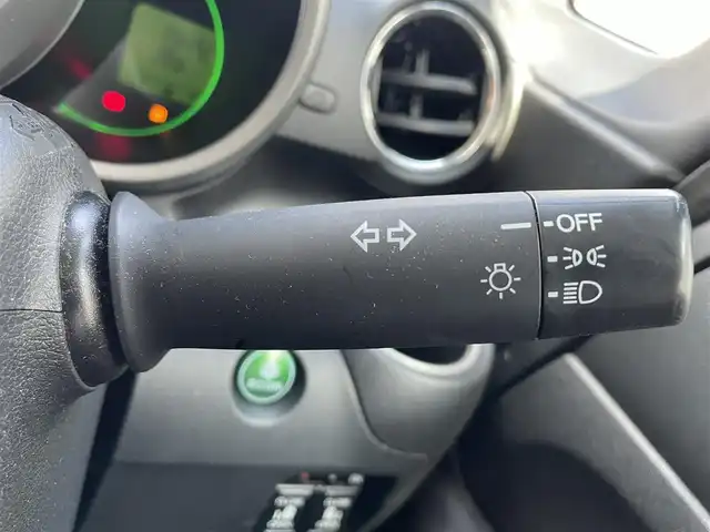 ホンダ Ｎ ＢＯＸ ＋ 2トーン G SSパッケージ 滋賀県 2013(平25)年 5.7万km プレミアムホワイトパール ガソリン/2WD/CVT/7インチナビ（AVIC-MRZ007)/(AM/FM/CD/DVD/TVフルセグ/USB)/両側パワースライドドア/後部座席スピーカー/トランクルームスロープあり/ETC/バックカメラ/ステアリングスイッチ/横滑り防止装置/電動格納ウインカーミラー/パワーウインドウ/パワーステアリング/プッシュスタート/スマートキー/スペアキー/オートエアコン/ハロゲンヘッドライト