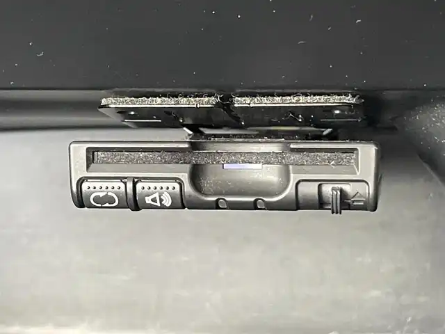ホンダ Ｎ ＢＯＸ ＋ 2トーン G SSパッケージ 滋賀県 2013(平25)年 5.7万km プレミアムホワイトパール ガソリン/2WD/CVT/7インチナビ（AVIC-MRZ007)/(AM/FM/CD/DVD/TVフルセグ/USB)/両側パワースライドドア/後部座席スピーカー/トランクルームスロープあり/ETC/バックカメラ/ステアリングスイッチ/横滑り防止装置/電動格納ウインカーミラー/パワーウインドウ/パワーステアリング/プッシュスタート/スマートキー/スペアキー/オートエアコン/ハロゲンヘッドライト