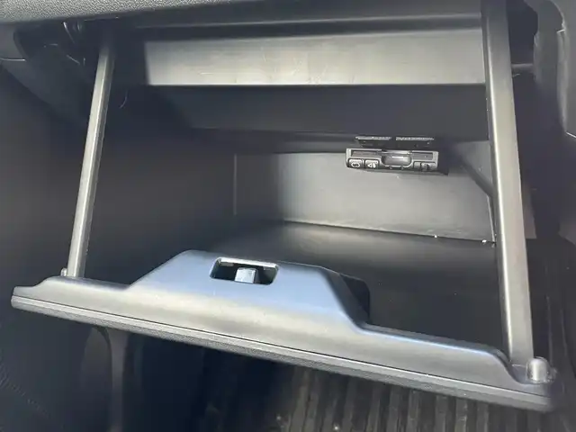 ホンダ Ｎ ＢＯＸ ＋ 2トーン G SSパッケージ 滋賀県 2013(平25)年 5.7万km プレミアムホワイトパール ガソリン/2WD/CVT/7インチナビ（AVIC-MRZ007)/(AM/FM/CD/DVD/TVフルセグ/USB)/両側パワースライドドア/後部座席スピーカー/トランクルームスロープあり/ETC/バックカメラ/ステアリングスイッチ/横滑り防止装置/電動格納ウインカーミラー/パワーウインドウ/パワーステアリング/プッシュスタート/スマートキー/スペアキー/オートエアコン/ハロゲンヘッドライト