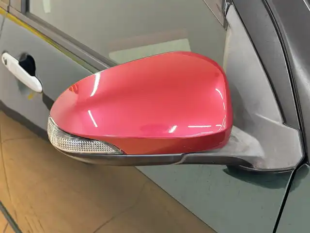 トヨタ パッソ モーダ　S 群馬県 2017(平29)年 6.3万km ブラックマイカメタリック/ダークエメラルドマイカ 2トーン 純正ナビ/（AM/FM/CD/BT）/ワンセグTV/バックカメラ/ビルトインETC/スマートアシストII/・衝突回避支援ブレーキ機能/・衝突警報機能（対車両・対歩行者）/・車線逸脱警報機能/・誤発進抑制制御機能/・後方誤発進抑制制御機能/・先行車発進お知らせ機能/アイドリングストップ/ステアリングスイッチ/プッシュスタート/スマートキー