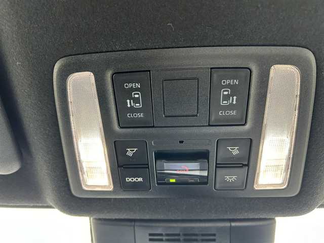 トヨタ ノア ハイブリッド S－Z 愛知県 2023(令5)年 1.6万km ホワイトパールクリスタルシャイン /ワンオーナー//純正メモリナビ//純正フルセグTV//CD/DVD/BT/USB/FM/AM//バックカメラ//ビルトインETC2.0//前後ドライブレコーダー//純正フリップダウン後席モニター//デジタルインナーミラー//AC100V//ヘッドアップディスプレイ//電動パーキングブレーキ//オートブレーキホールドスイッチ//Toyota Safety Sense//追従機能付きクルーズコントロール//プリクラッシュセーフティ//レーンアシスト//オートマチックハイビーム//横滑り防止装置//テレビキャンセラー//DRIVE/EV MODE//ステアスイッチ//補助確認装置//純正LEDオートライト//フロントフォグランプ//オートリトラミラー//ドアバイザー//両側パワースライドドア//シートヒーター(D/N)//ダブル/サイド/カーテンエアバック//スマートキー//スペアキー1本//取扱説明書//ナビ説明書//保証書