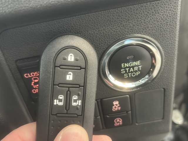 ダイハツ タント カスタム RS トップED SA Ⅲ 山形県 2017(平29)年 10.5万km ブラックマイカメタリック 社外メモリナビ/DVD　CD　Bluetooth　ラジオ　USB　フルセグTV　SD/両側パワースライドドア/ETC/オートライト/ハイビームアシスト/純正LEDヘッドライト/純正LEDフォグランプ/衝突被害軽減システム/ドライブレコーダー/純正アルミホイール　サマータイヤ　