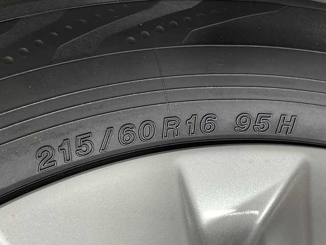 ホンダ ヴェゼル ハイブリッド X 広島県 2015(平27)年 7万km モルフォブルーP 禁煙車/純正ナビ/バックカメラ/クルーズコントロール/ＥＴＣ/衝突被害軽減/レーンキープアシスト/ＬＥＤヘッドライト/フォグランプ/スマートキー/パドルシフト/オートマチックブレーキホールド/純正アルミホイール(215/60/R16)/エアバッグ(運転席/助手席/サイド/カーテン)