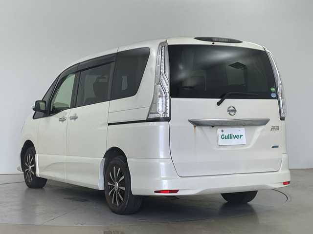 日産 セレナ ハイウェイスター Vセレ +Safty 道央・札幌 2015(平27)年 18.1万km ブリリアントホワイトパール ・整備費用高額のため　キャンセル車両　AA /・４WD/・エマージェンシーブレーキ/・純正ディーラーOPナビ/・DVD.CD.SD.Bluetooth/・フルセグ/バックカメラ/・両側パワースライドドア/・純正エンジンスターター/・クルーズコントロール/・ドライブレコーダー/・ビルトインETC/・LEDライト/オートライト/・スマートキー