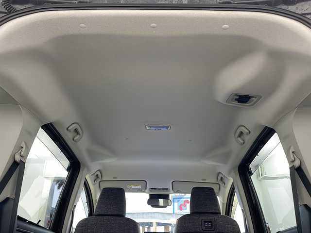 トヨタ シエンタ ハイブリッド Z 兵庫県 2022(令4)年 1.1万km ダークグレー ・純正10.5インチディスプレイナビ&CD&BT&USB&Miracast/・パノラミックビューモニター/・ビルトインETC/・スマートキー/・両側パワースライドドア/・トヨタセーフティセンス/・レーンディパーチャーアラート/・ブラインドスポットモニター/・プリクラッシュセーフティ/・トヨタチームメイト/・プロドライビングアシスト/・クリアランスソナー/・リアクロストラフィックアラート/・リアカメラディテクション/・パーキングサポートブレーキ/・ロードサインアシスト/・アドバンストパーク/・レーダークルーズコントロール/・オートマチックハイビーム/・ドアミラーヒーター/・AC100V電源/・LEDライト