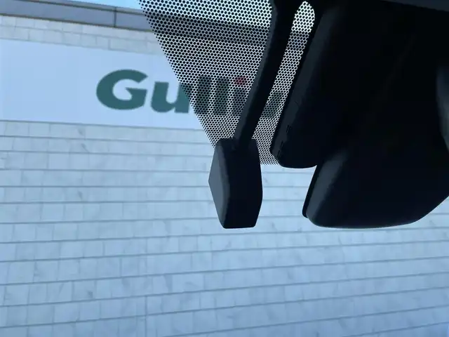 トヨタ プリウス ＰＨＶ A プレミアム 愛知県 2018(平30)年 3万km エモーショナルレッド ・純正11.6インチTコネクトメモリーナビ/・フルセグテレビ/・Bluetooth/USB/AUX接続機能/・ETC2.0/・本革シート/・パワーシート（運転席）/・純正フロアマット/・純正15インチアルミホイール/・純正LEDヘッドライト/・オートマチックハイビーム/・ヘッドアップディスプレイ/・衝突軽減ブレーキ/・レーンキープアシスト/・ブラインドスポットモニター/・アダプティブクルーズコントロール/・パーキングアシスト/・純正ドライブレコーダー