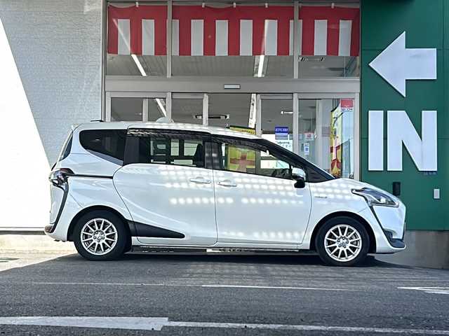 トヨタ シエンタ ハイブリッド