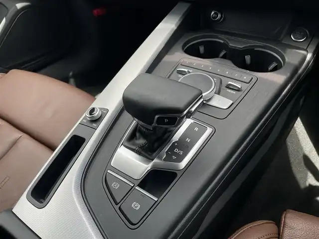 アウディ Ａ４ アバント 35TFSI マイスターシュトック 三重県 2019(令1)年 1.9万km ミトスブラックメタリック シート茶革/シートヒーター/ACC/プレセンス/メモリ機能付きパワーシート（前席）/レーンアシスト/ブラインドスポットアシスト/バーチャルコックピット/シーケンシャルウィンカー/マトリックスLED/フットトランクオープナー