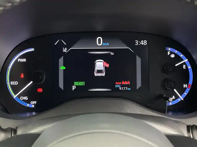 トヨタ ヤリスクロス ハイブリッド Z 鹿児島県 2023(令5)年 1万km プラチナホワイトパールマイカ トヨタセーフティーセンス　/・PCS/・LTA/・BSM/・RCTA/・クリアランスソナー/・ACC/・RSA/モデリスタエアロ　/全方位カメラ　/純正ディスプレイオーディオ　/ＥＴＣ２．０　/前後ドラレコ　/電子パーキング　/・ブレーキホールド　/ハーフレザーシート　/・パワーシート　/・シートヒーター/・ハンドルヒーター/革巻きステアリング/・チルトステアリング/・ステアリングスイッチ/プッシュスタート/・スマートキー/LEDライト/・オートライト/・フォグライト/純正フロアマット/ドアバイザー/電動格納ウィンカーミラー/保証書