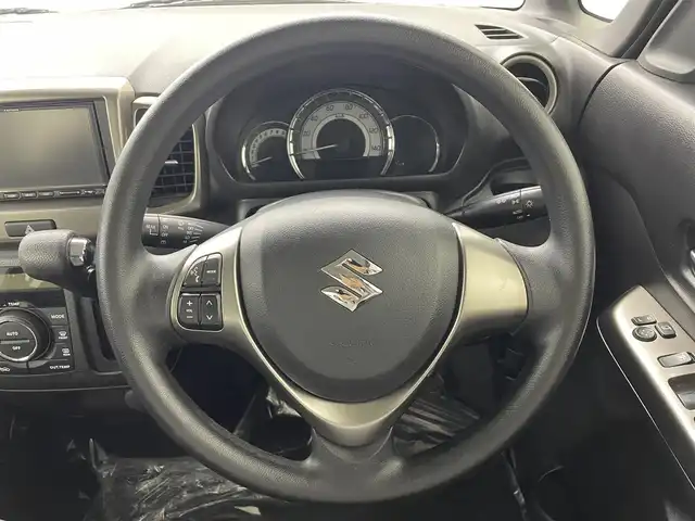 スズキ スペーシア カスタム Z 埼玉県 2017(平29)年 8.8万km ブリスクブルーメタリック/ブラック2トーンルーフ 禁煙車　純正ナビ　Ｂｌｕｅｔｏｏｔｈ　バックカメラ　シートヒーター　ドライブレコーダー　オートライト　ＨＩＤヘッドライト　スマートキー　スペアキー　プッシュスタート　片側パワースライドドア　ＥＴＣ