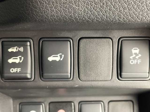 日産 エクストレイル 20Xtt エマージェンシーブレーキ 愛知県 2017(平29)年 3.2万km ダイヤモンドブラック 純正ナビ/全方位カメラ/レーダークルーズコントロール/シートヒーター/電動リアゲート/コーナーセンサー/純正アルミホイール/LEDヘッドライト/ドライブレコーダー/ETC/フルセグ/CD DVD/Bluetooth/ステアリングスイッチ/スマートキー/プッシュスタート