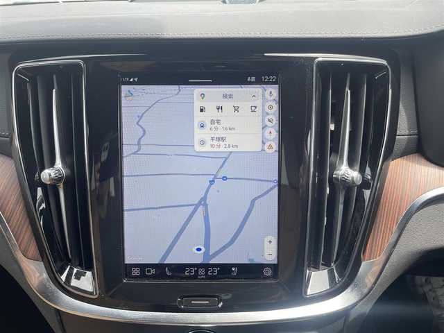 ボルボ ボルボ Ｖ６０ アルティメット B4 神奈川県 2024(令6)年 1.5万km オニキスブラックP 1オーナー/パノラマガラスサンルーフ/Bowers&Wilkinプレミアムサウンド/純正センターディスプレイ/・Googleマップ/・AppleCarplay/AndrodAuto/・YouTube/・全方位カメラ/ナッパレザーシート/・前席パワーシート/・全席シートヒーター/ステアリングヒーター/ワイヤレススマホ充電/電動リアゲート/運転支援システム/・パイロットアシスト/・レーンキーピングエイド/・アクティブハイビーム/スマートキーX2