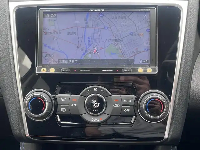 スバル レヴォーグ 2．0GT－S アイサイト 三重県 2014(平26)年 12.9万km ギャラクシーブルーシリカ STIアルミホイール(17インチ)/STIフロントリップ/STIフロントタワーバー/HKS車高調/ナビ(Bluetooth/CD/DVD/SD/地デジTV/AM/FM)/バックカメラ/ETC/アイサイトVer.3(ステレオカメラ/プリクラッシュブレーキ/アクティブレーンキープ/車線逸脱ふらつき警報/誤発進抑制制御/誤後進抑制制御/全車速追従機能付クルーズコントロール)/ヒルホールド機能付電動パーキングブレーキ/ブラック加飾付LEDヘッドランプ/オートライト/フロントフォグランプ/革巻きステアリングホイール/パドルシフト/アルカンターラ/革コンビスポーツシート/アルミペダル/USB電源(フロント/リア)/純正フロアマット/キーレスアクセス/プッシュスタート/スペアキー