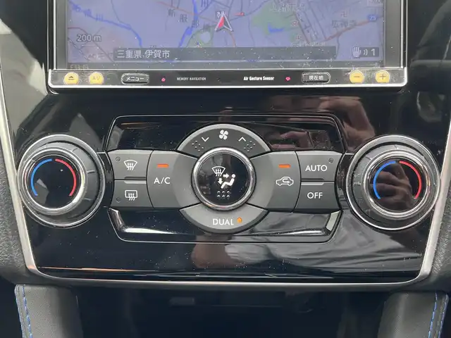 スバル レヴォーグ 2．0GT－S アイサイト 三重県 2014(平26)年 12.9万km ギャラクシーブルーシリカ STIアルミホイール(17インチ)/STIフロントリップ/STIフロントタワーバー/HKS車高調/ナビ(Bluetooth/CD/DVD/SD/地デジTV/AM/FM)/バックカメラ/ETC/アイサイトVer.3(ステレオカメラ/プリクラッシュブレーキ/アクティブレーンキープ/車線逸脱ふらつき警報/誤発進抑制制御/誤後進抑制制御/全車速追従機能付クルーズコントロール)/ヒルホールド機能付電動パーキングブレーキ/ブラック加飾付LEDヘッドランプ/オートライト/フロントフォグランプ/革巻きステアリングホイール/パドルシフト/アルカンターラ/革コンビスポーツシート/アルミペダル/USB電源(フロント/リア)/純正フロアマット/キーレスアクセス/プッシュスタート/スペアキー