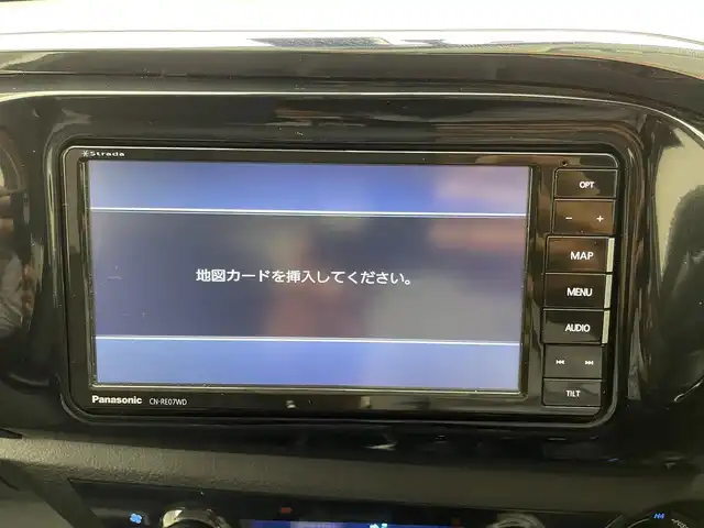 トヨタ ハイラックス Z 兵庫県 2021(令3)年 4.1万km シルバーメタリック 社外SDナビ/(CN-RE07WD)/フルセグ CD DVD BT MSV/バックカメラ/社外フロント・サイドカメラ/プラターライナー塗装/リフトアップ/ETC/バックフリップトノカバー/コーナーセンサー/レーダークルーズコントロール/プリクラッシュセーフティー/RSA/LDA/シートカバー/社外17インチアルミホイール/社外フロアマット/社外バグガード/LEDヘッドライト/LEDフォグライト/オートライト/アイドリングストップ/スマートキー